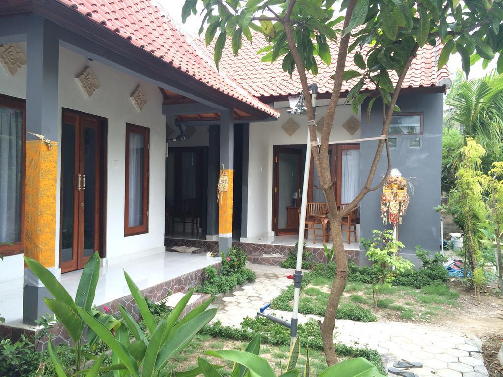 Linggy Homestay นูซาเลมโบงัน ภายนอก รูปภาพ